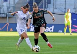 FC Carl Zeiss Jena Frauen Gegen FC Bayern Muenchen 05052025 17